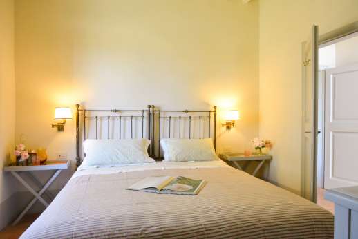 Podere Guicciardini - Air conditioned double bedroom on the first floor.