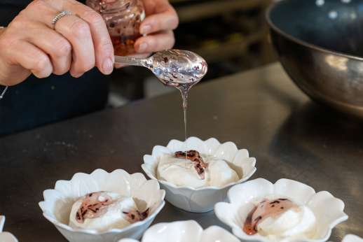 Tuscan Extra Virgin Olive Oil Tasting on Chianti Farm