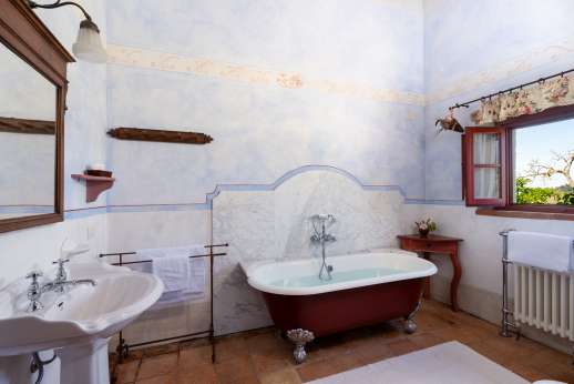 Podere Celli - An en suite bathroom.