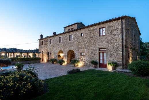 Podere Celli - The pool over looking the rolling Tuscan Hills