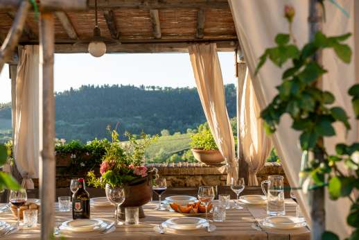 Podere Celli - The large Loggia with amazing views.