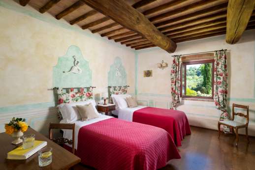 Podere Celli - Another of the air conditioned twin bedrooms.