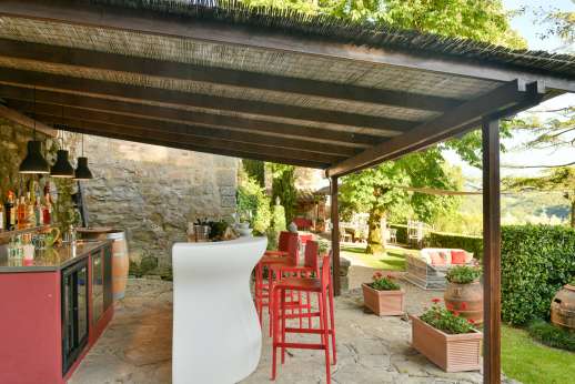 La Villa Di Petroio - Enjoy your meals outside in the Tuscan hills