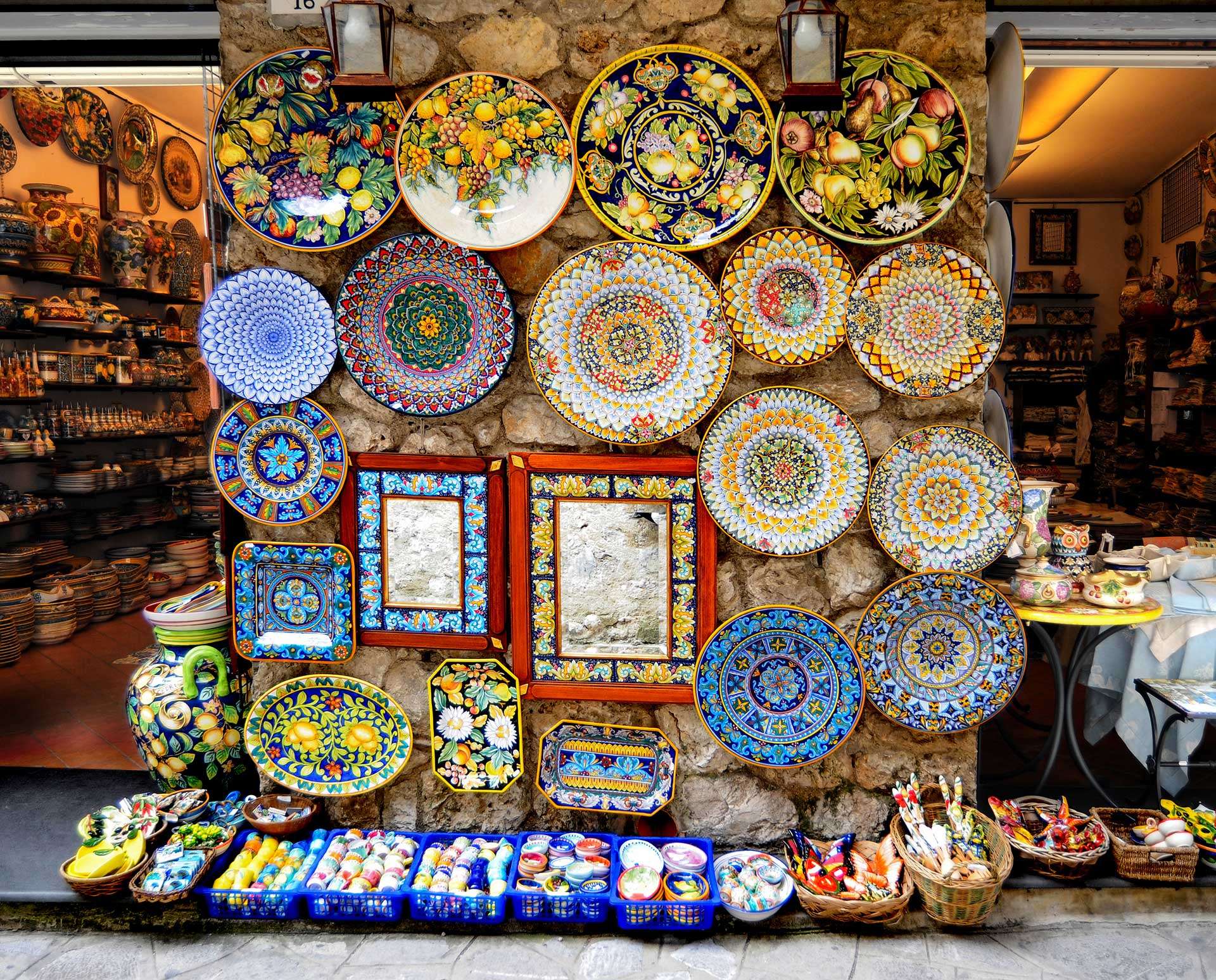 Ceramics of Montelupo Fiorentino