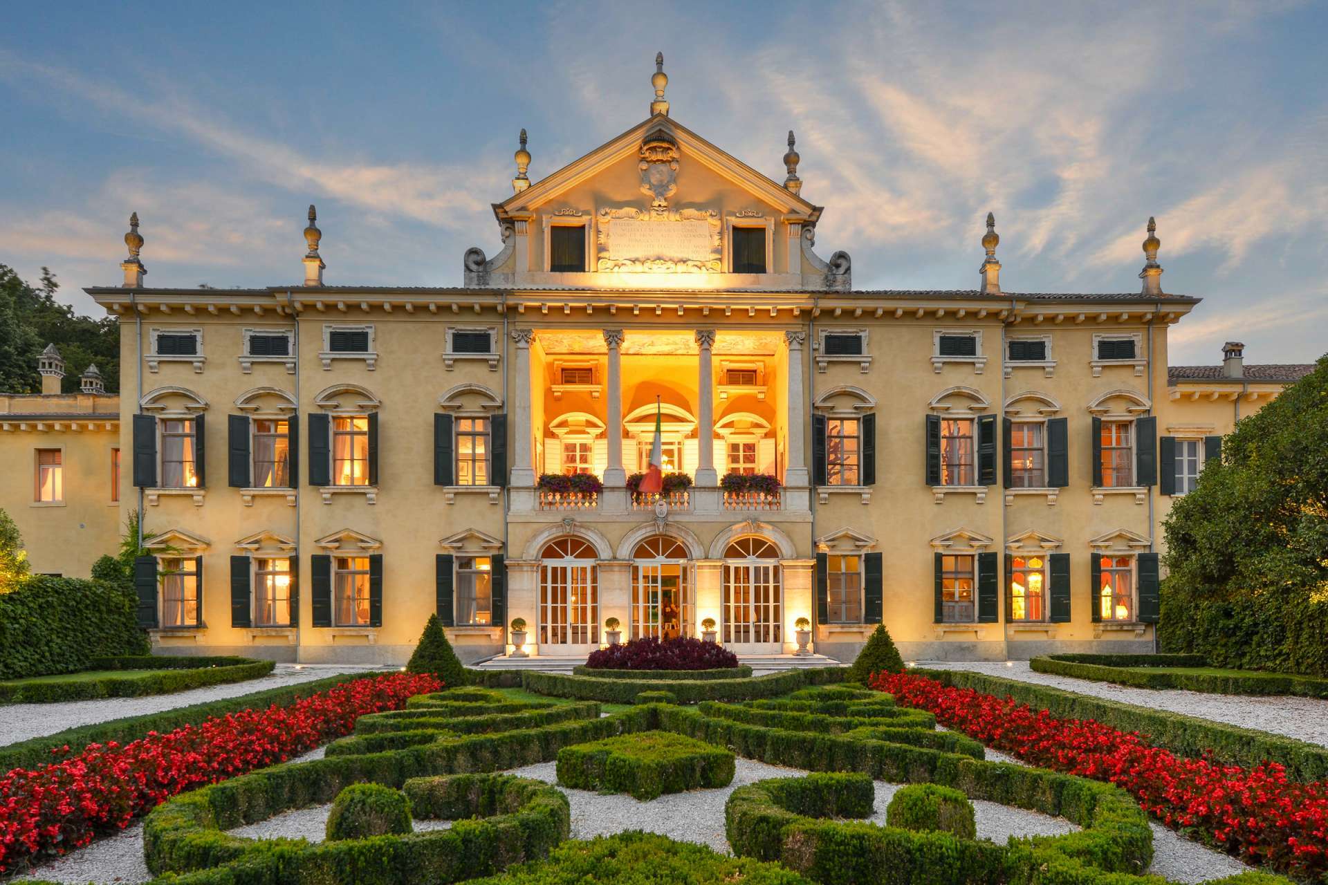 An Audience with Count Sigurtà:  Inside Villa Sigurtà and its Imperial Wing