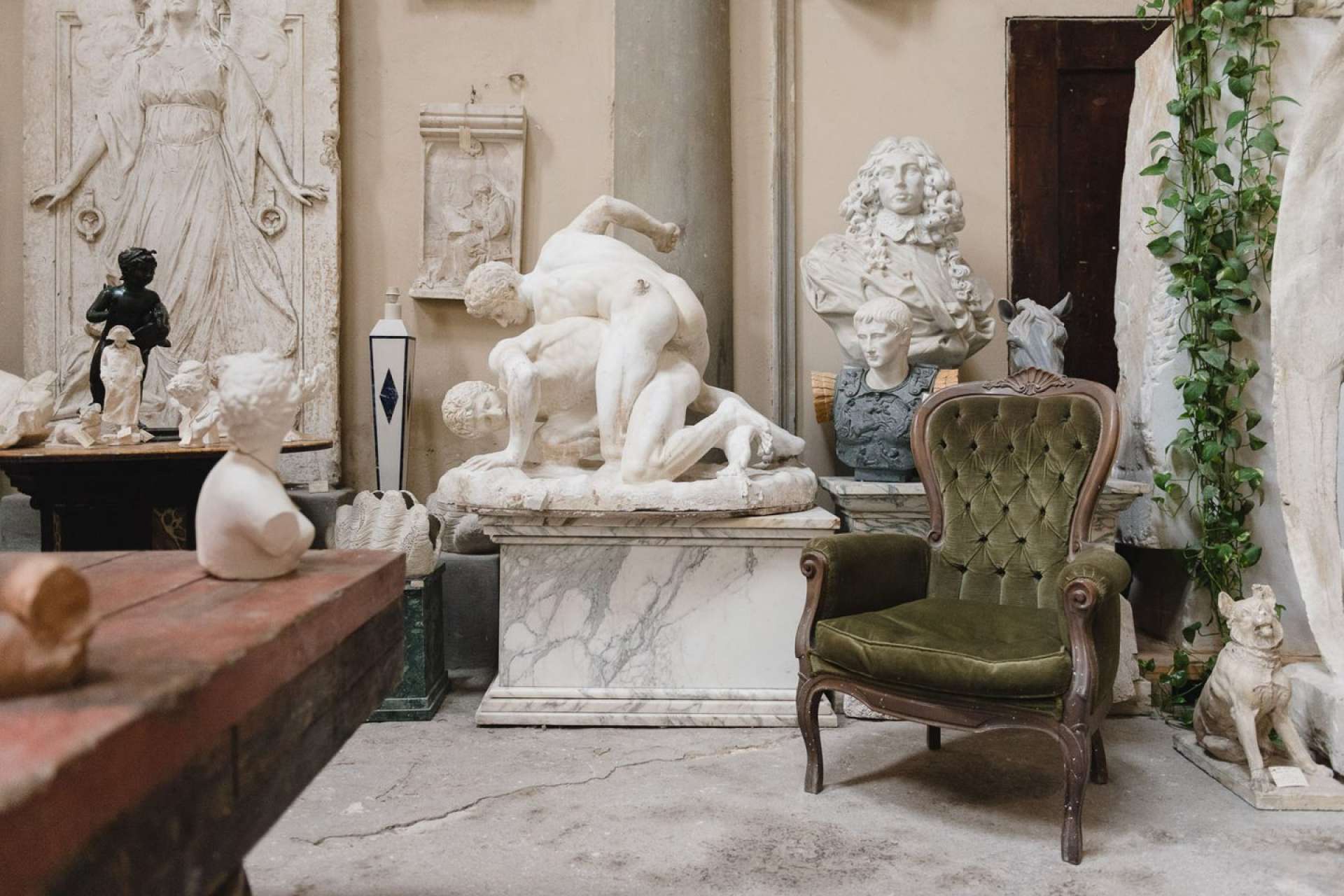 Sculpture Moulding Workshop in a Historic Atelier in Florence